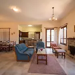 Casa Harmonia Traditional Stone House, Escape To Silence Soul And Serenity In Nature With 2 Bedrooms, Fireplace And Mountain Breeze