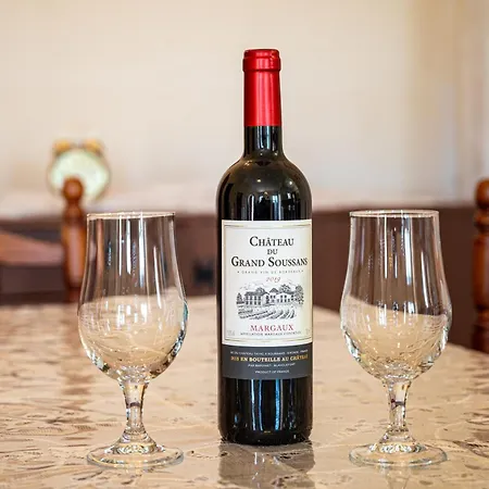 펜션 Casa Harmonia Traditional Stone House, Escape To Silence Soul And Serenity In Nature With 2 Bedrooms, Fireplace And Mountain Breeze *