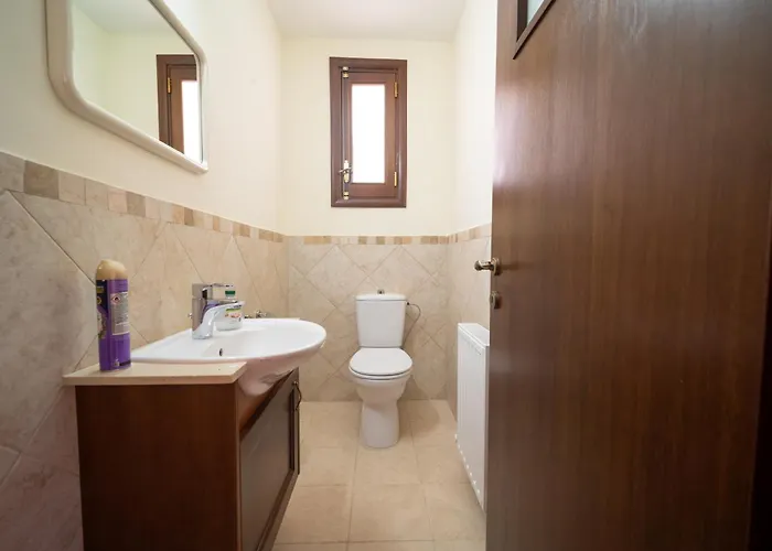 Casa Harmonia Traditional Stone House, Escape To Silence Soul And Serenity In Nature With 2 Bedrooms, Fireplace And Mountain Breeze Prázdninový dům Mandria (Limassol)